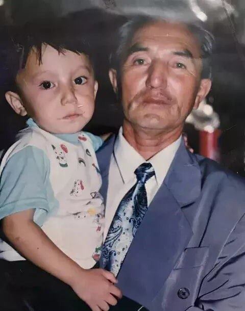 Dimash took over the family... - Dimash Qudaibergen Europe | Facebook