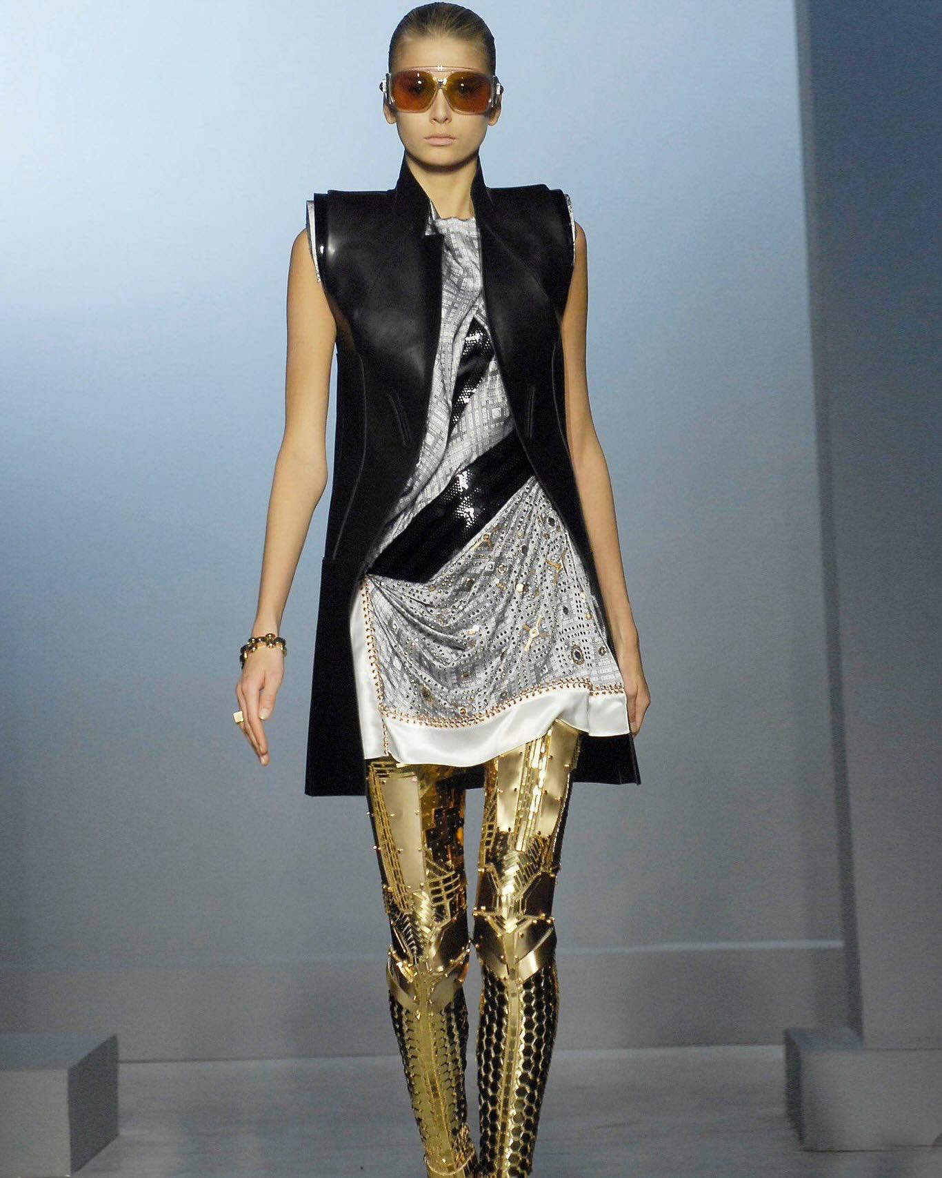 Glorilla wore #Balenciaga SS07 Couture to the 2025 #IHeartRadio 