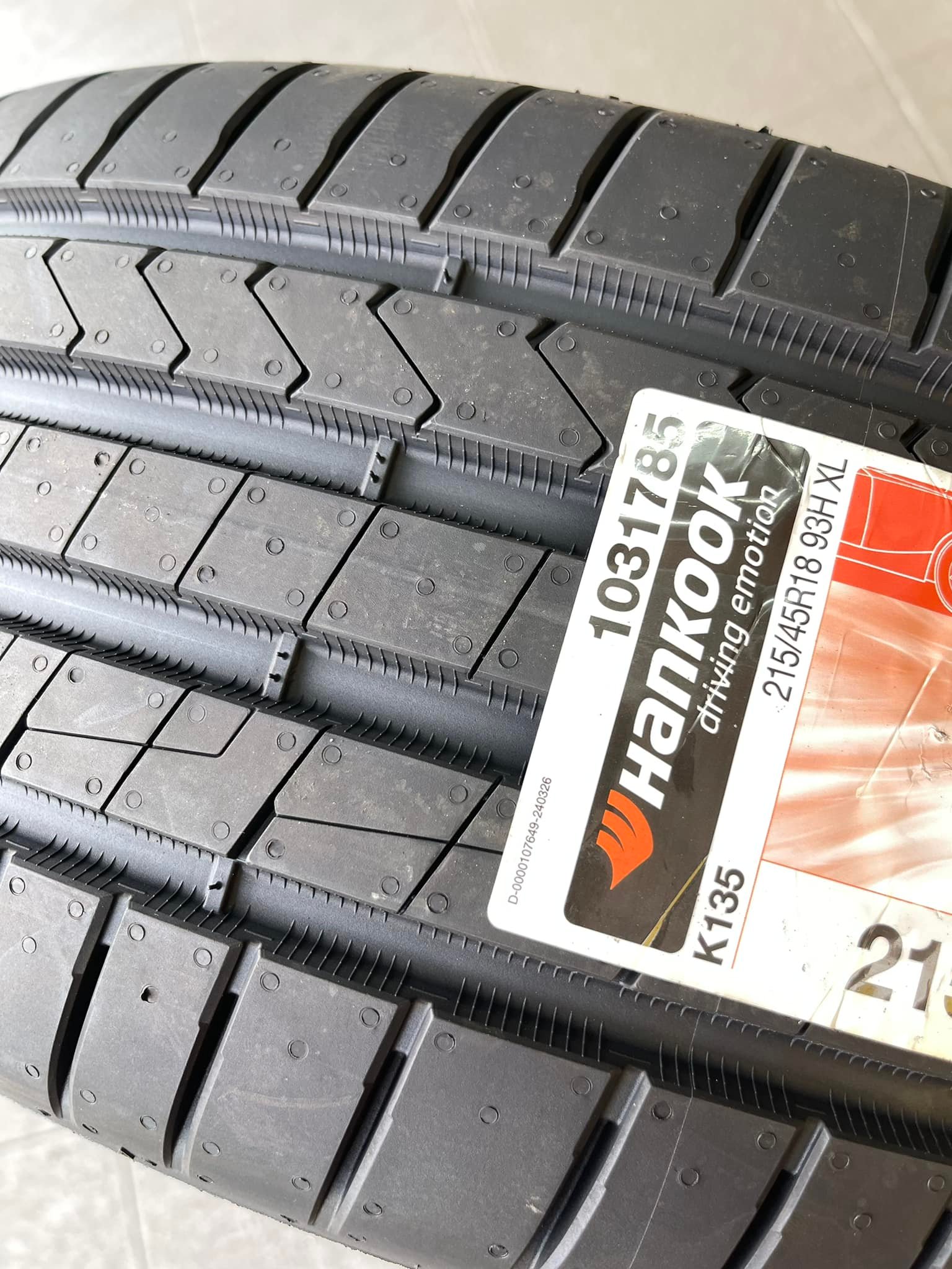 215/45/18 HANKOOK VENTUS PRIME 4 | K135 YEAR 2024 . . 1pcs Rm430 