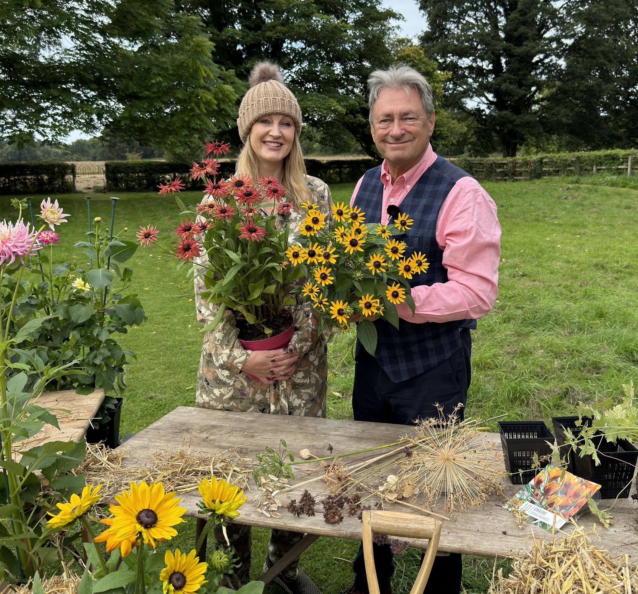 This morning Alan and Camilla have... - Love Your Weekend | Facebook