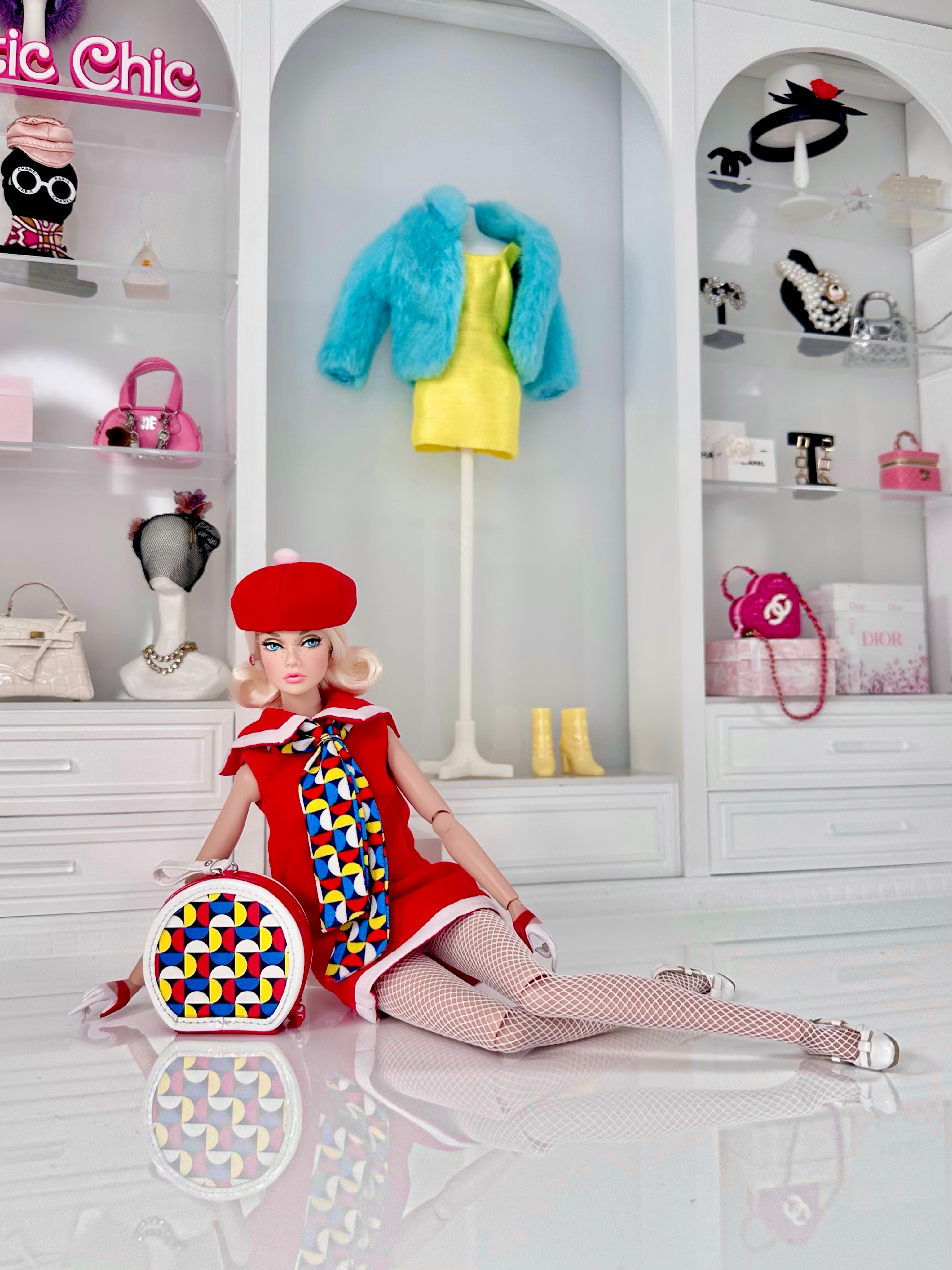 Off We Go! Poppy Parker The Poppy Parker London Look Collection