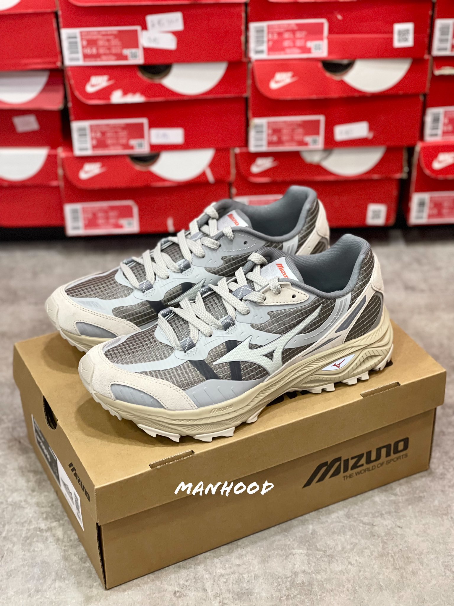 ウェーブルミナス　エリート　ワイド　25.5cm MIZUNO RACER ADV 象牙灰白 D1GH241209💎 Size: EUR36-44.5 Price