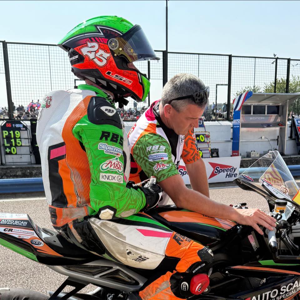 Lewis jones racing #25