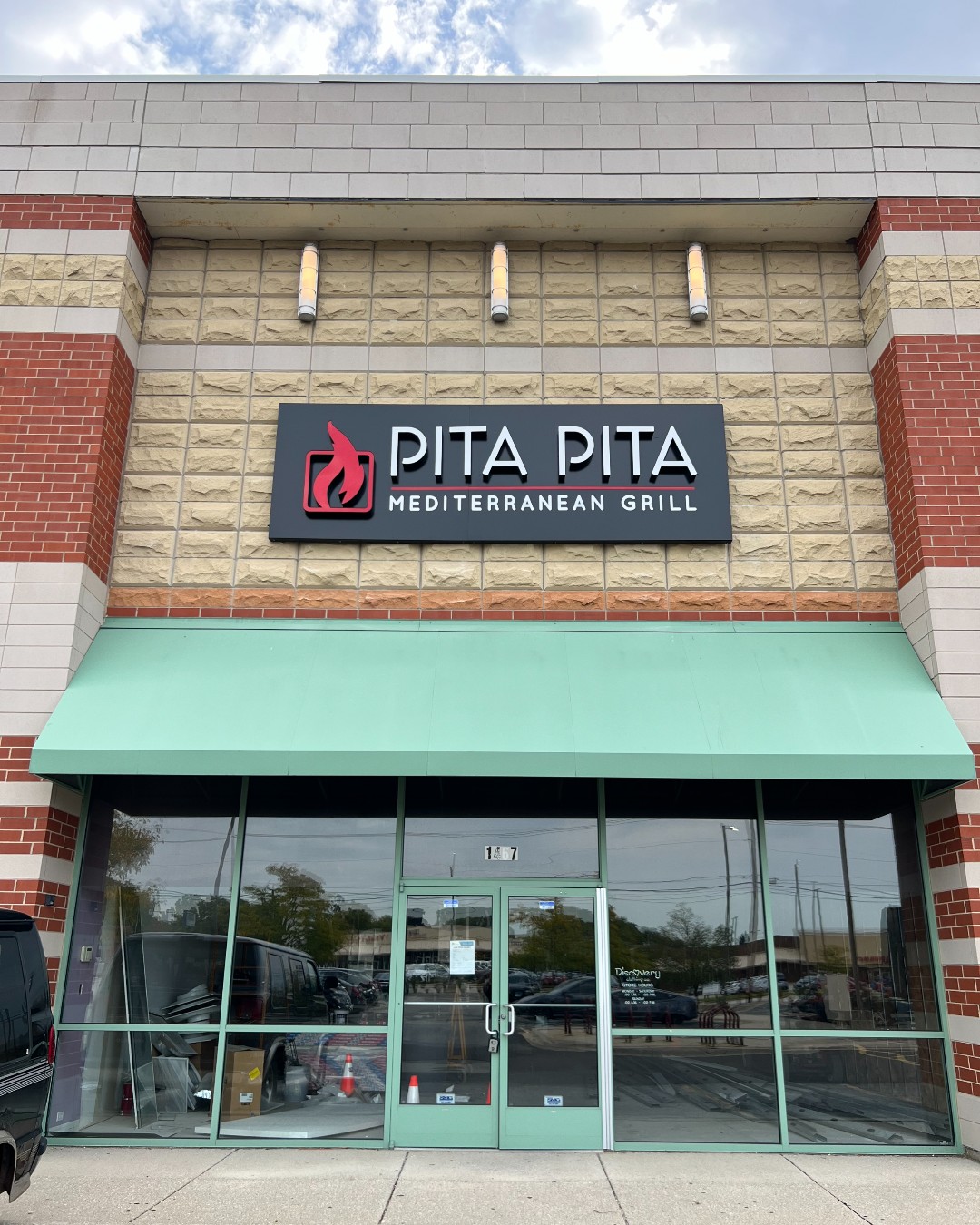 Pita Pita Mediterranean... - Pita Pita Mediterranean Grill