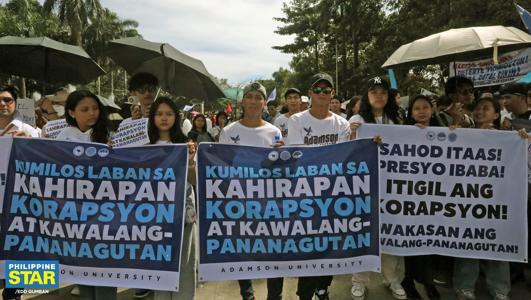 Philippine - Students from various universities in Manila, religious ...