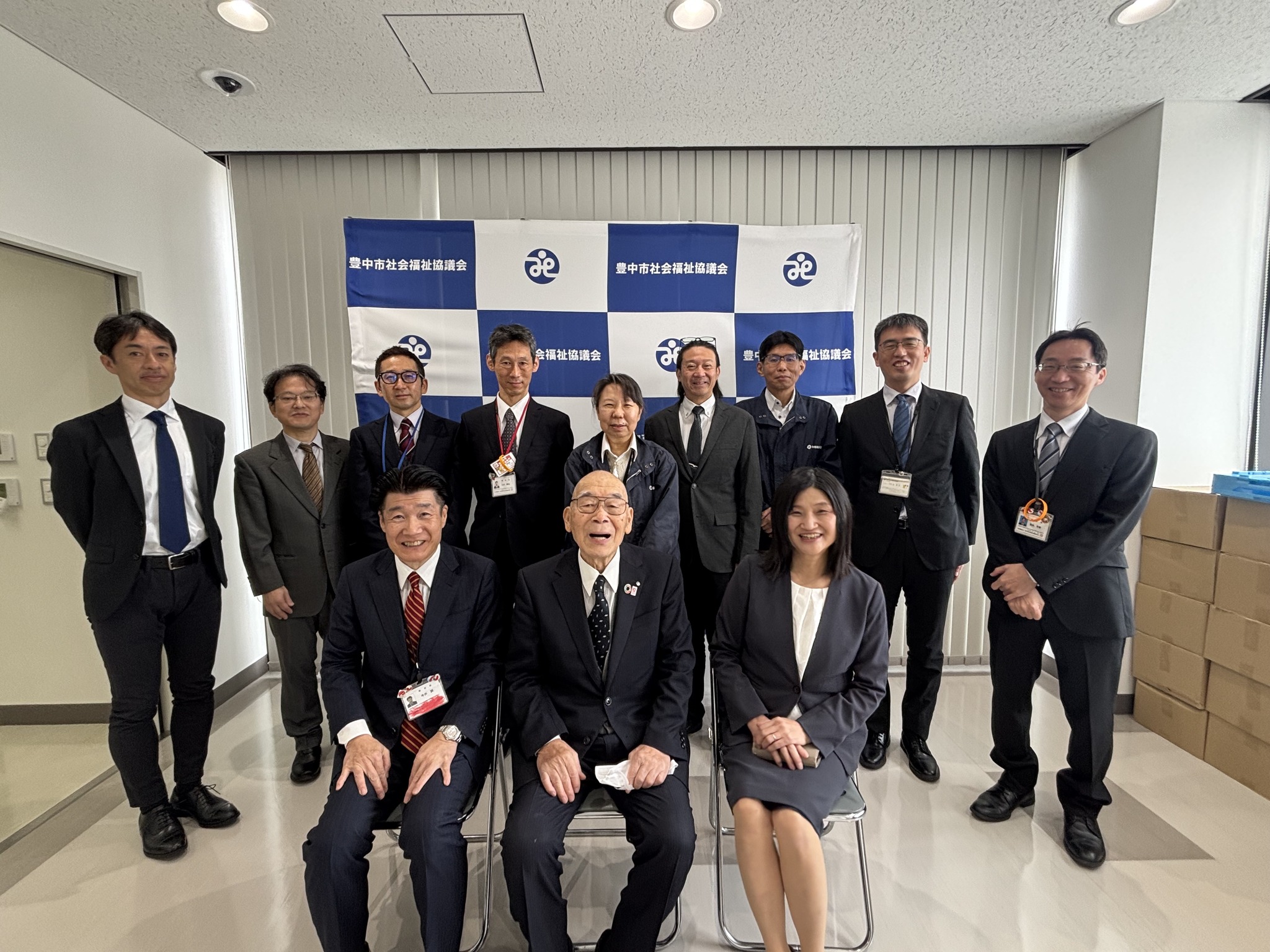 活動歴および当時の関連ビジュアル記録