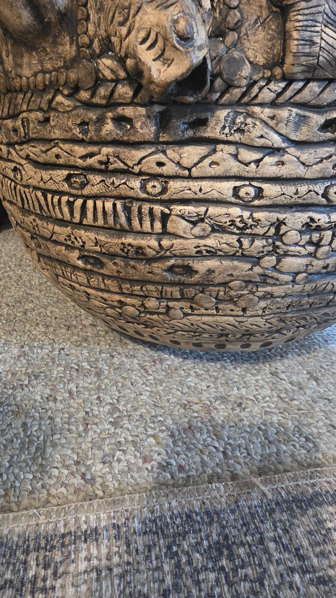 Identify and restore vintage ceramic piece?