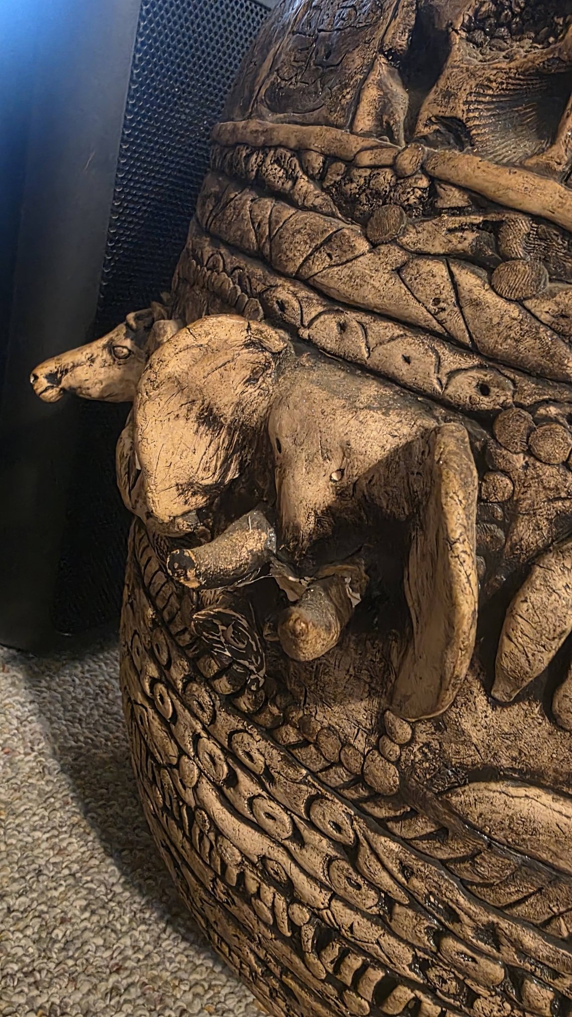 Identify and restore vintage ceramic piece?