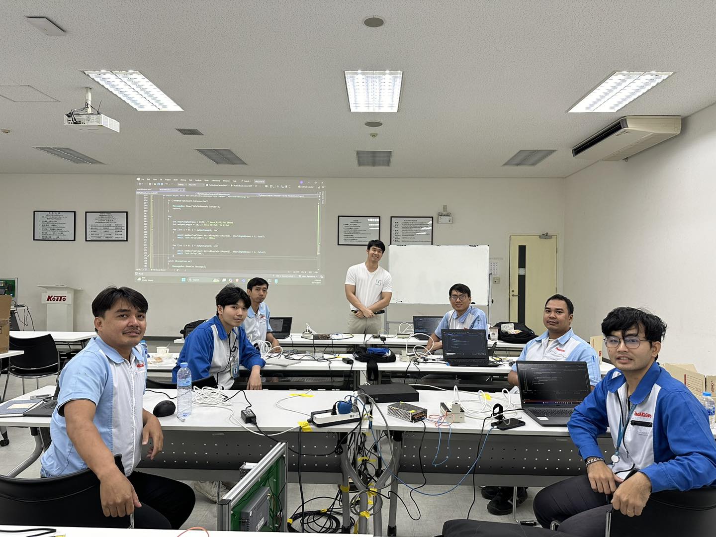 Factonation - จบไปแล้วครับกับ On-site training หัวข้อ PLC... | Facebook