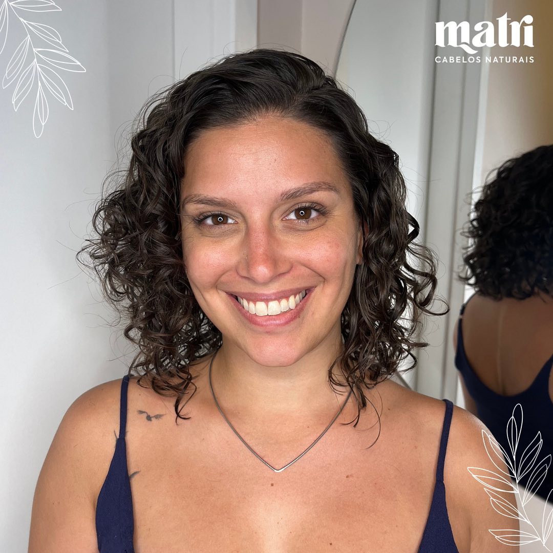 Corte renovado e sorrisão passando... - Studio Matri Niterói | Facebook