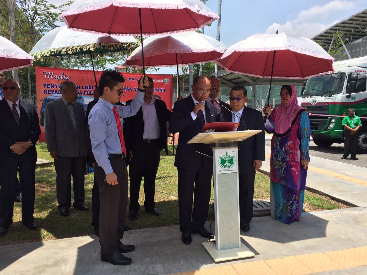 Majlis Penyerahan Lori Tangki MSM... - RISDA FLEET SDN BHD | Facebook