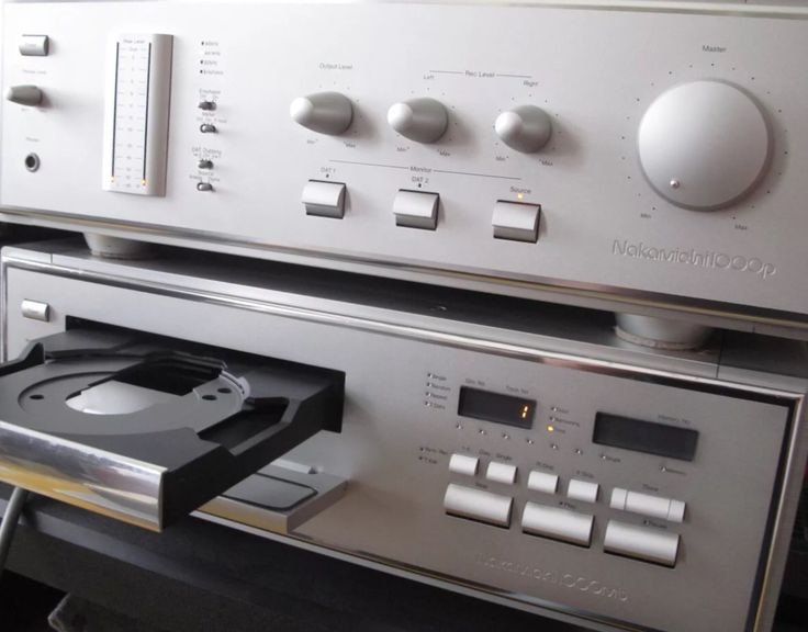Nakamichi PA-1002. Zed made from 98'. マ5D 藤养酒石- ססמם ご南..が