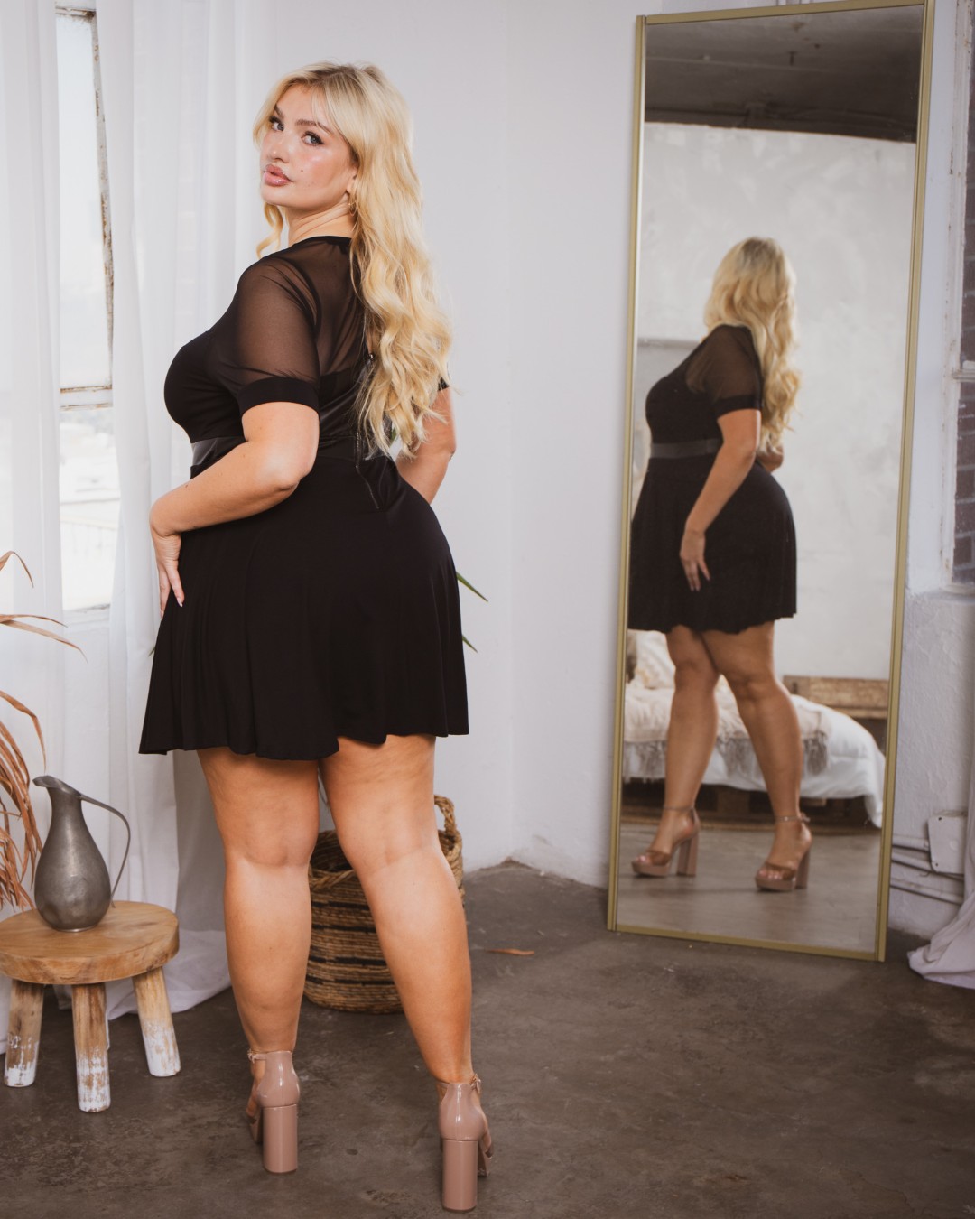black leather fit and flare dress Sleek, sheer, totally stunning 🖤 This fit-and-flare with faux accents is made for main character moments. Click, save, and slay at curvysense.com ✨🔥 #curvysense #PlusSizeFashion #CurvyStyle oversized dress