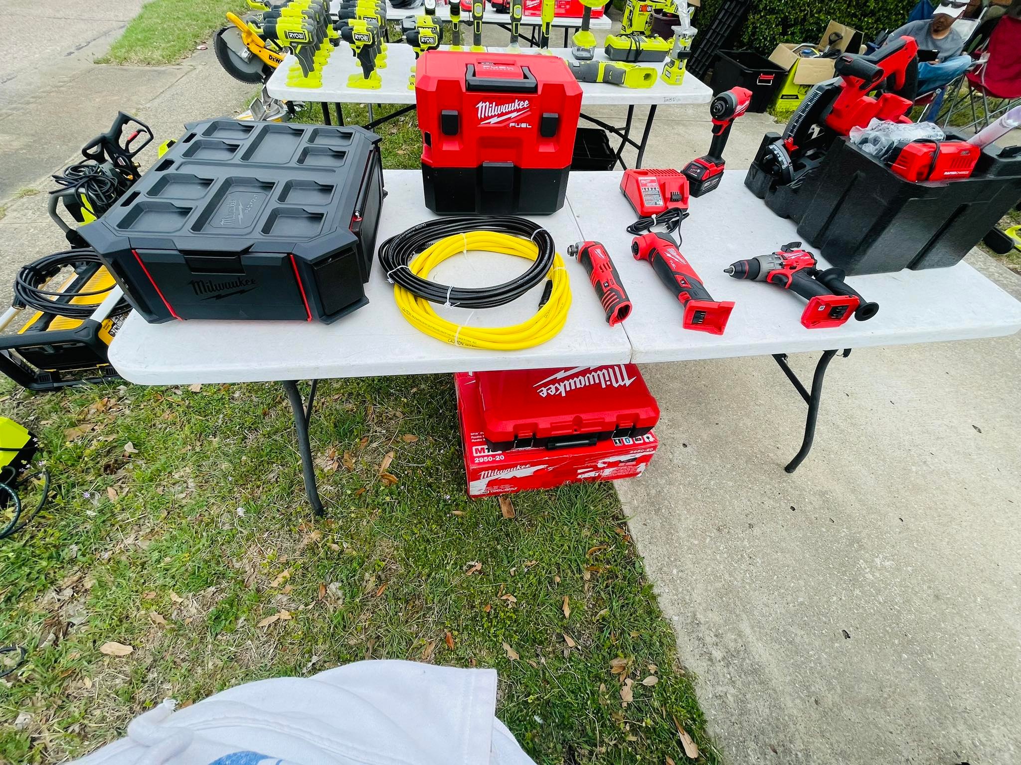 Tools R' Us | Dallas TX