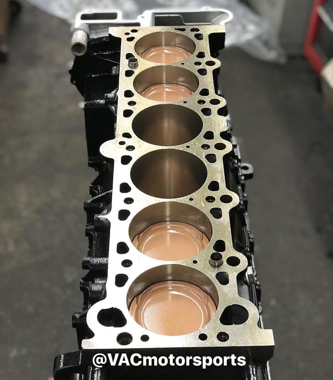 VAC - 🏁VAC S52 750HP Short Block Build 🏇🏻 #CPpistons #SPconnectingRods ...