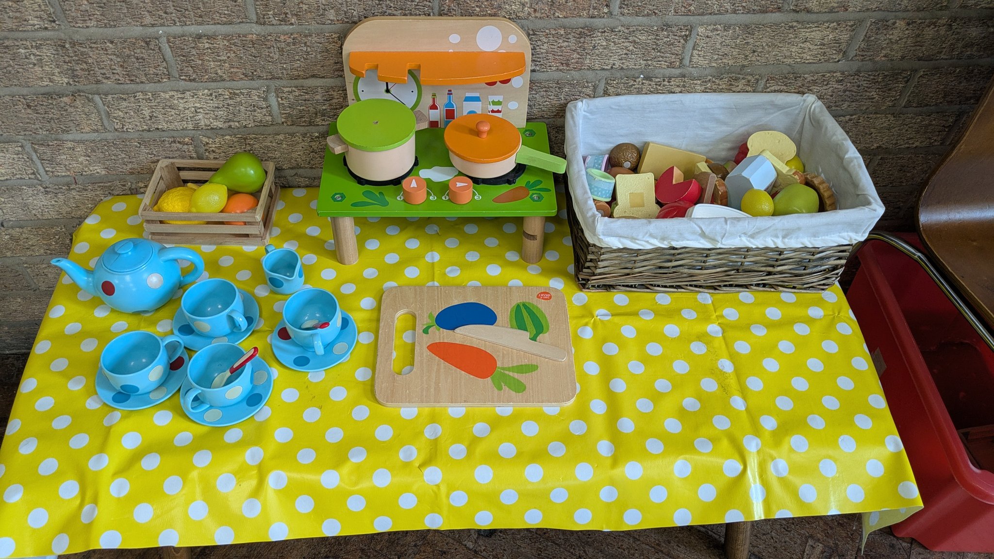 Heaton Hub at St Martin's - Community Library