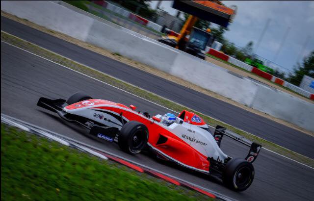 Alex Gill racing