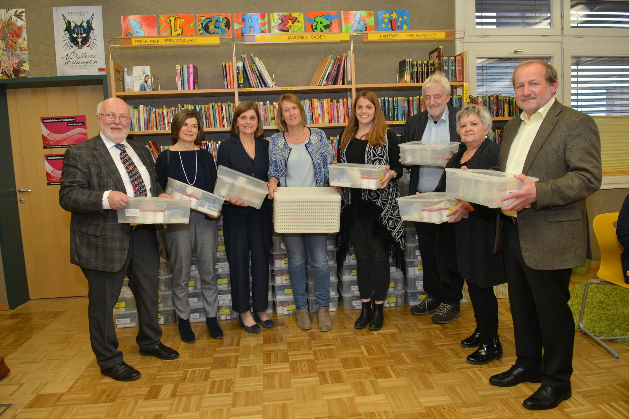 FRIES Kunststofftechnik GmbH - Chemie macht Schule! Unser ...