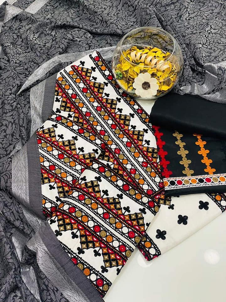 Insaf Fabrics Multan