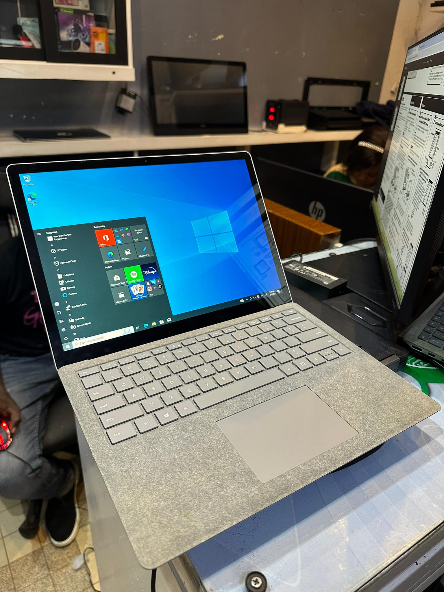 PC, MacBook, Chromebook à vendre | Yaoundé