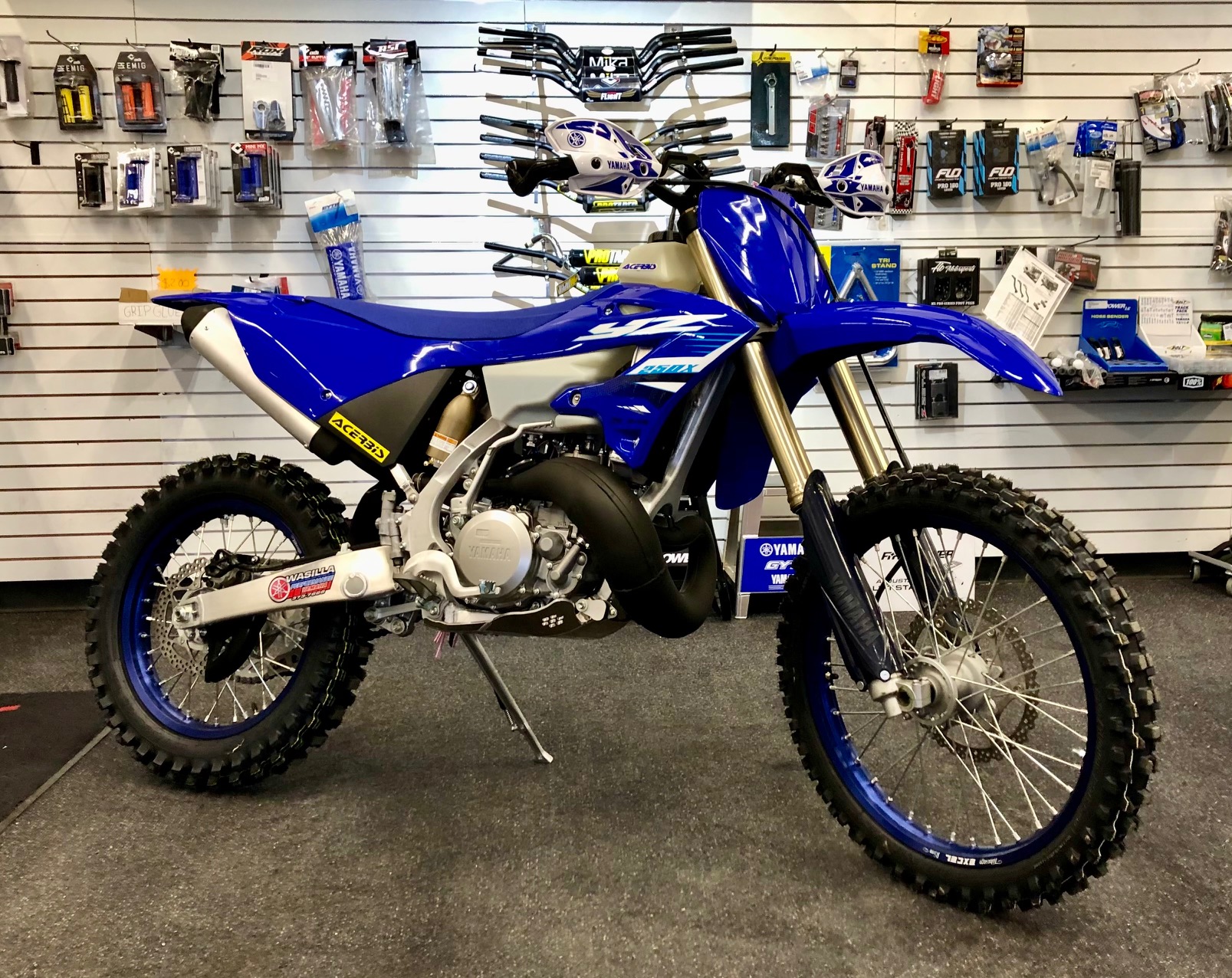 ACERAISビックタンクyz250x | ヤマダウェブコム