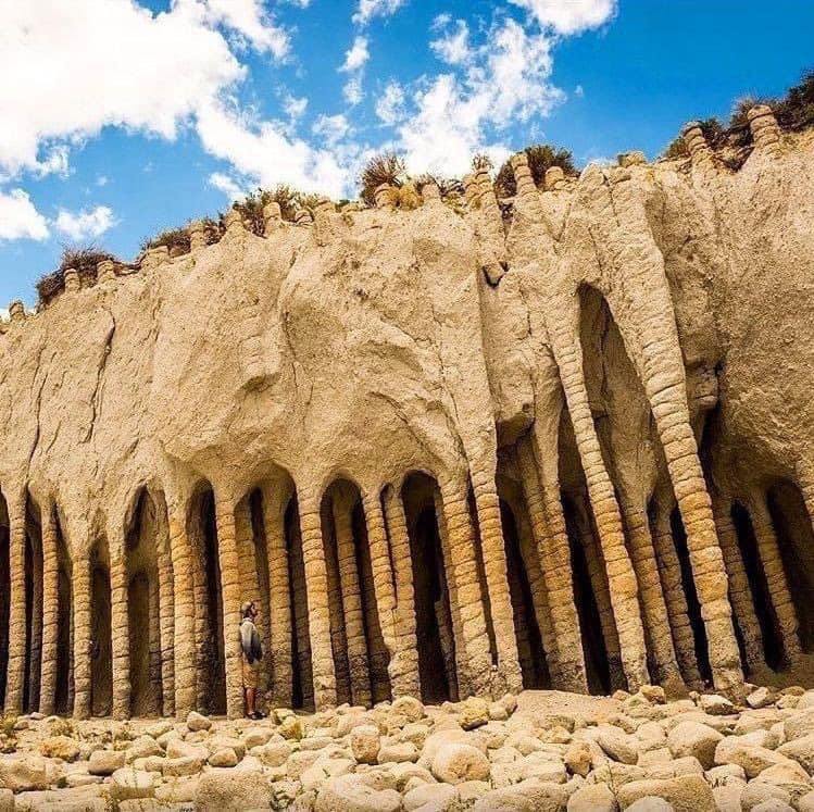 We Love Ancient World | The Crowley Lake Columns, located in California ...