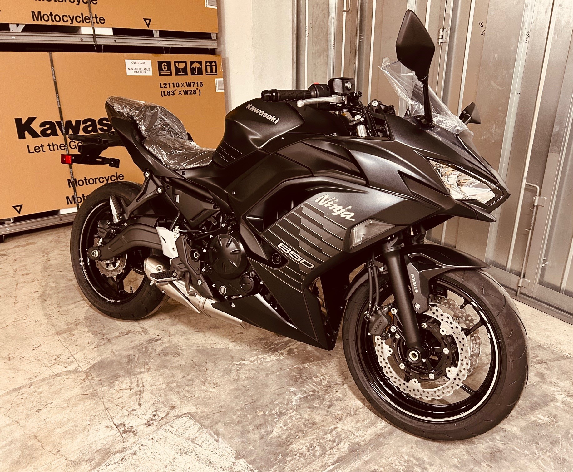 Just In! 🩶 The Kawasaki Ninja 650 is back in Dark Grey and iconic