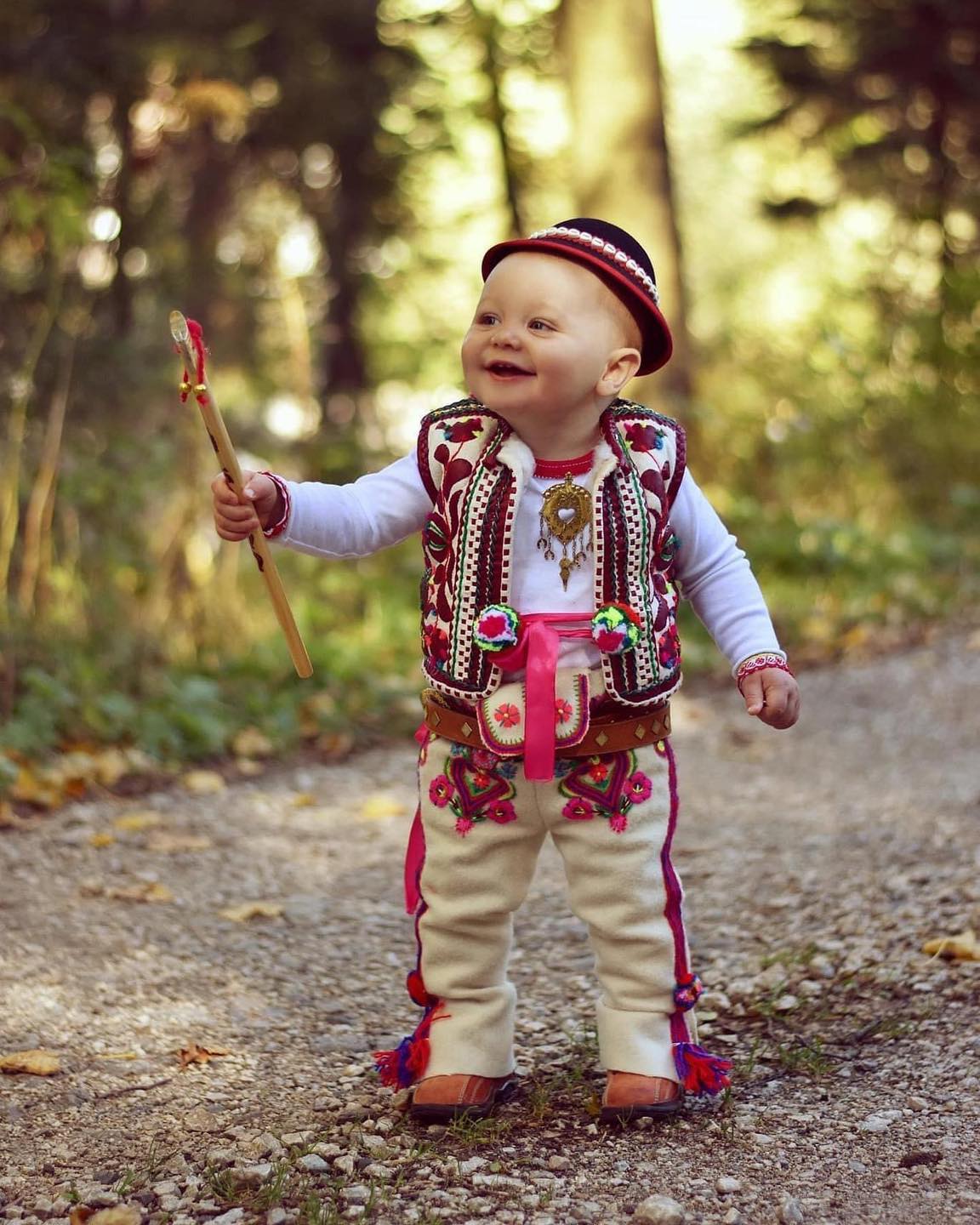 Look at these adorable pictures. Kids are dressed in traditional