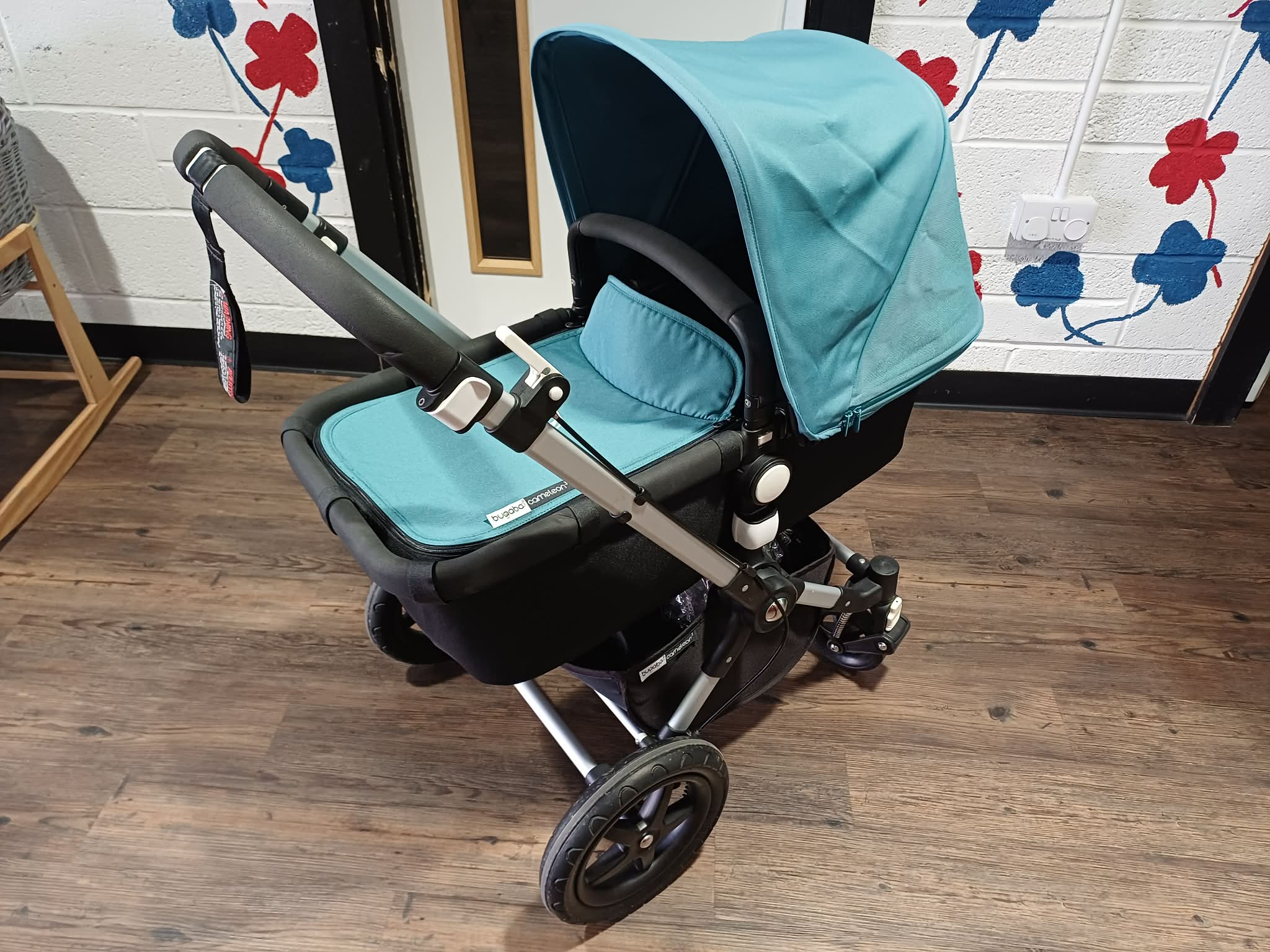bugaboo donkey twin with car seats 6 Single-to-Double Stroller Travel System Bundle - Turtle Air Shield by Nuna Seat Solar Electric Bicycle Battery Includes two sets for fishing lure gift box Color:Red Crawdad