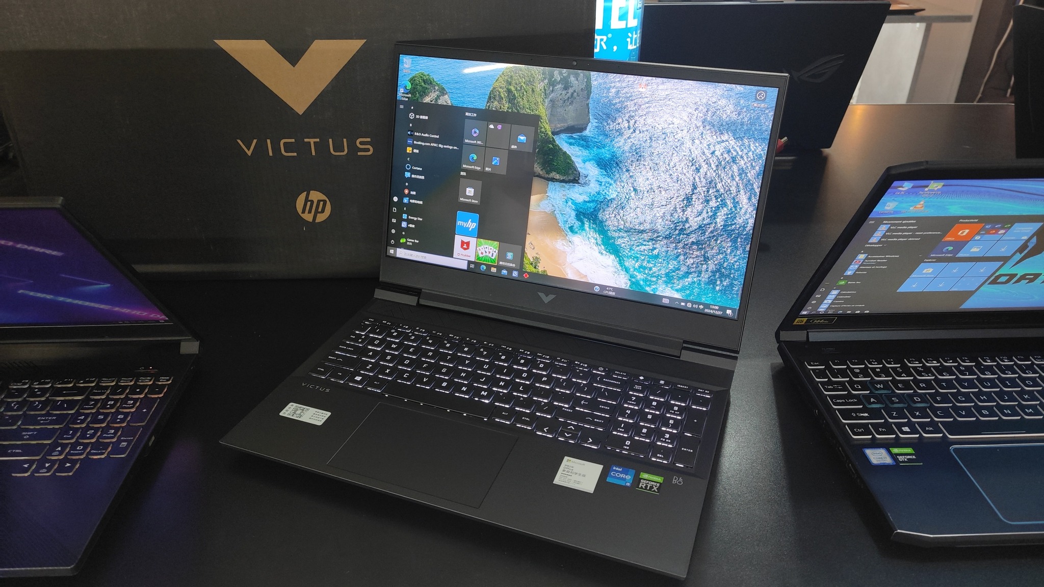 CLE - 💻 VICTUS by HP Laptop 16-dOxxx 11ème Gén ★Intel® Core™ i5 11400H ...
