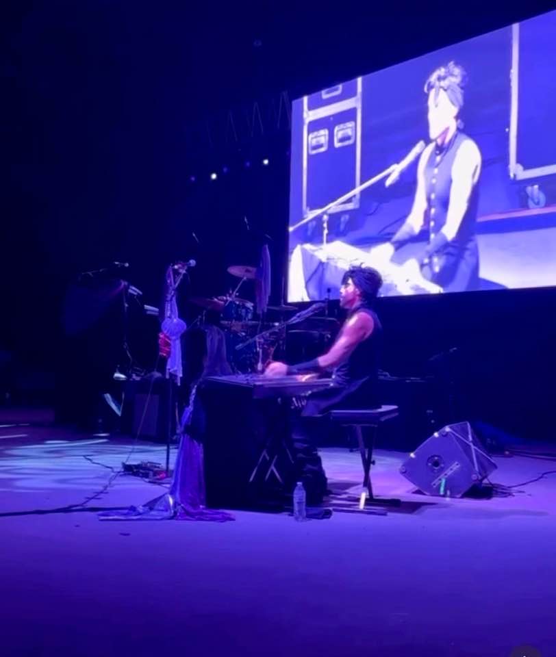 Marshall Charloff & The Purple Xperience's amazing weekend in West