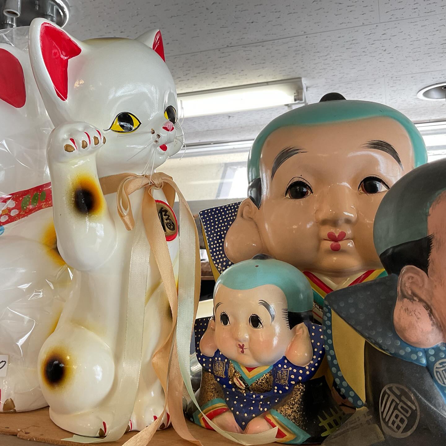? スリムで可愛い招き猫? #コンカリーニョ大生活骨董市 デビュー決定 