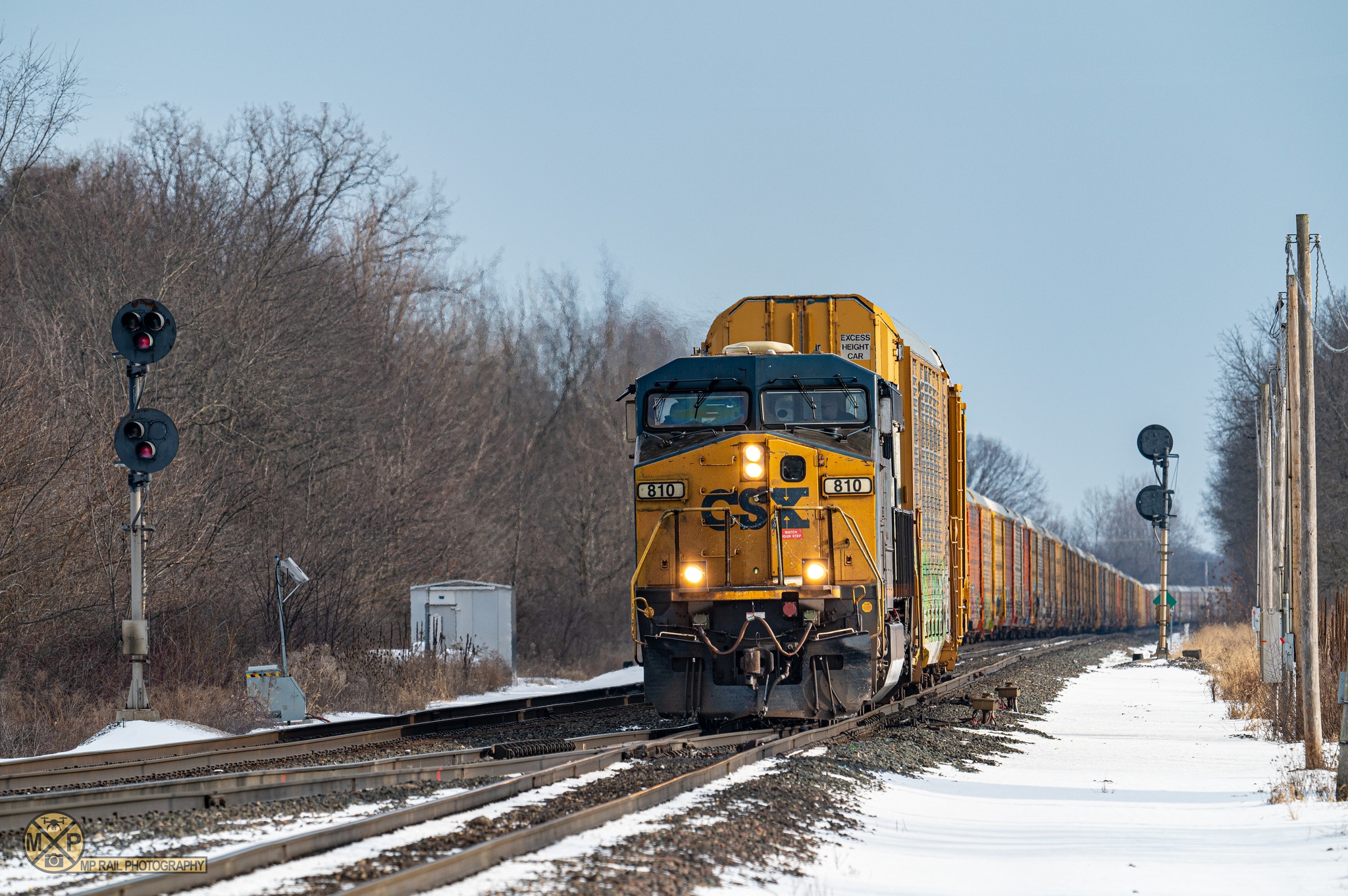 CSX Autorack train M271 crosses over... - MP Rail Photography | Facebook