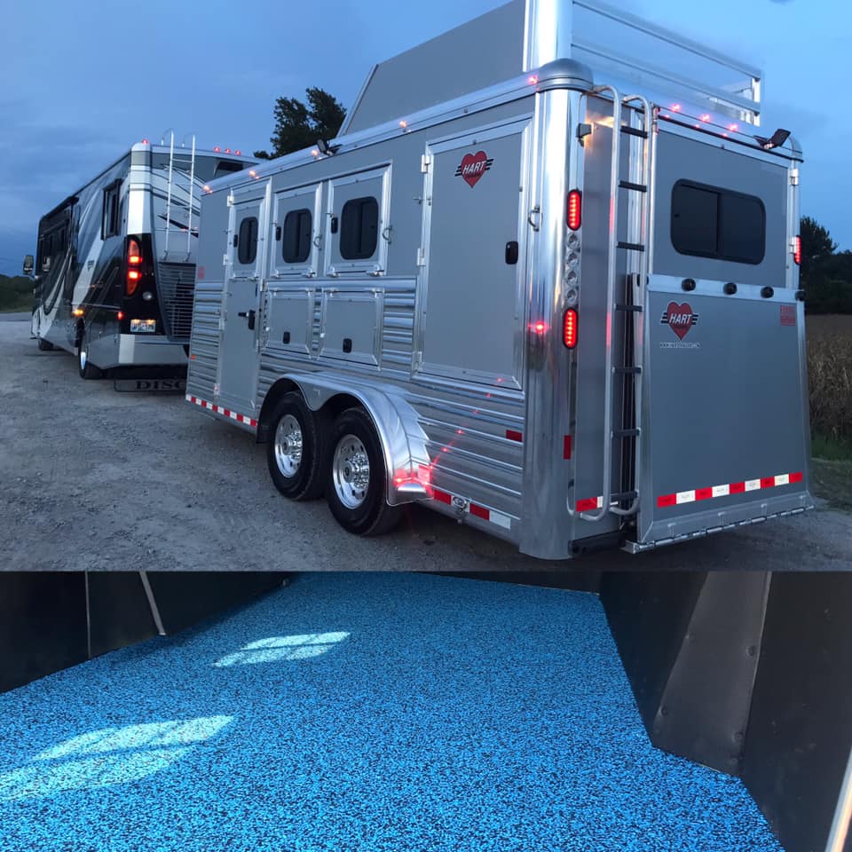 New #hart 3H BP with... - Farrell Livestock Trailers | Facebook
