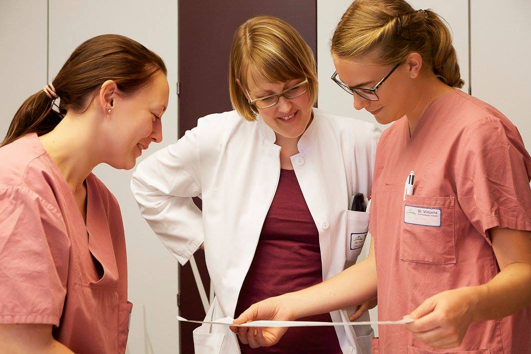 Kreisssaaloberarztin Dr Inke Timmerbeul Frauenklinik St