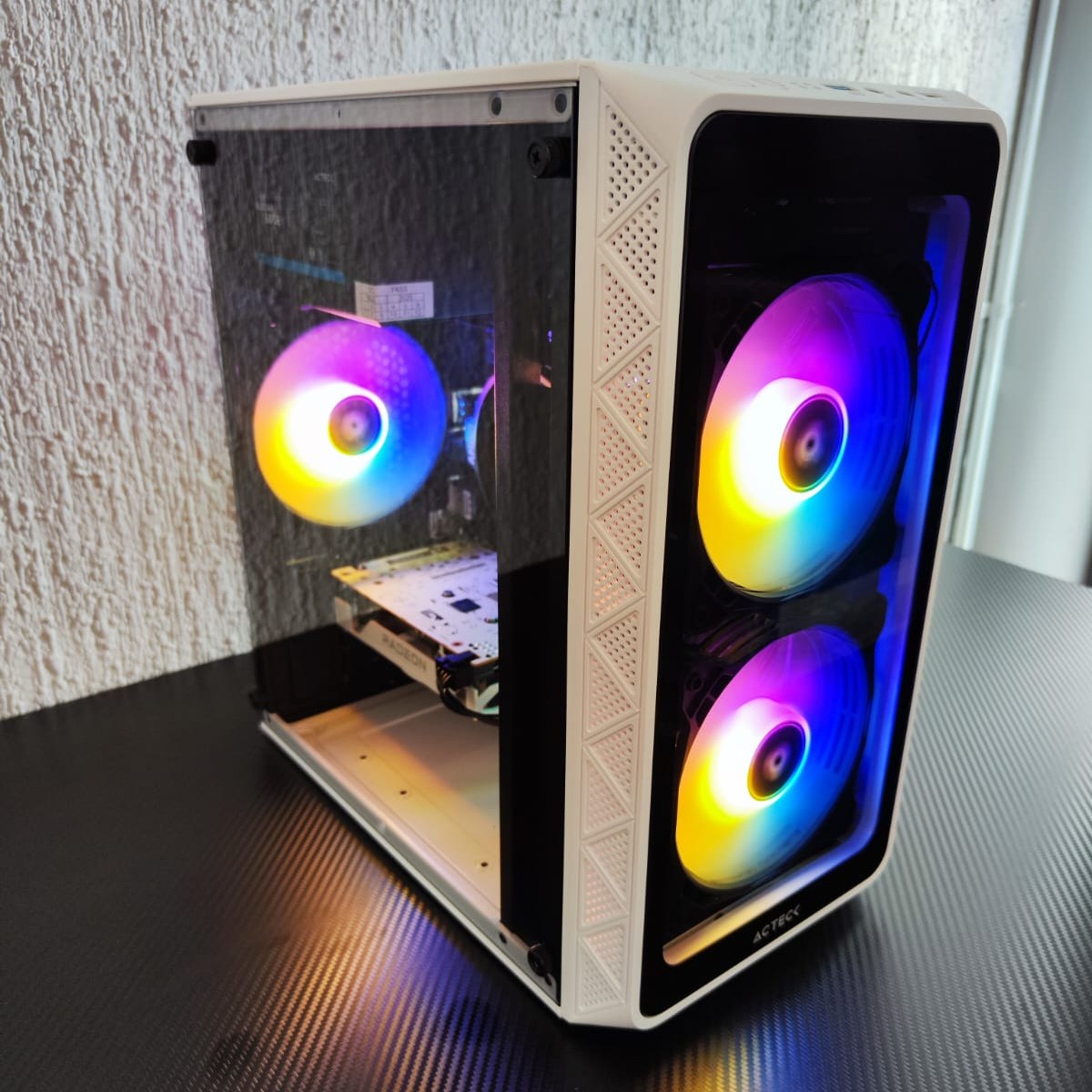 RoyalTech - 🎮💻 ¡Tu próximo equipo gaming está aquí! 💻🎮 🚀...