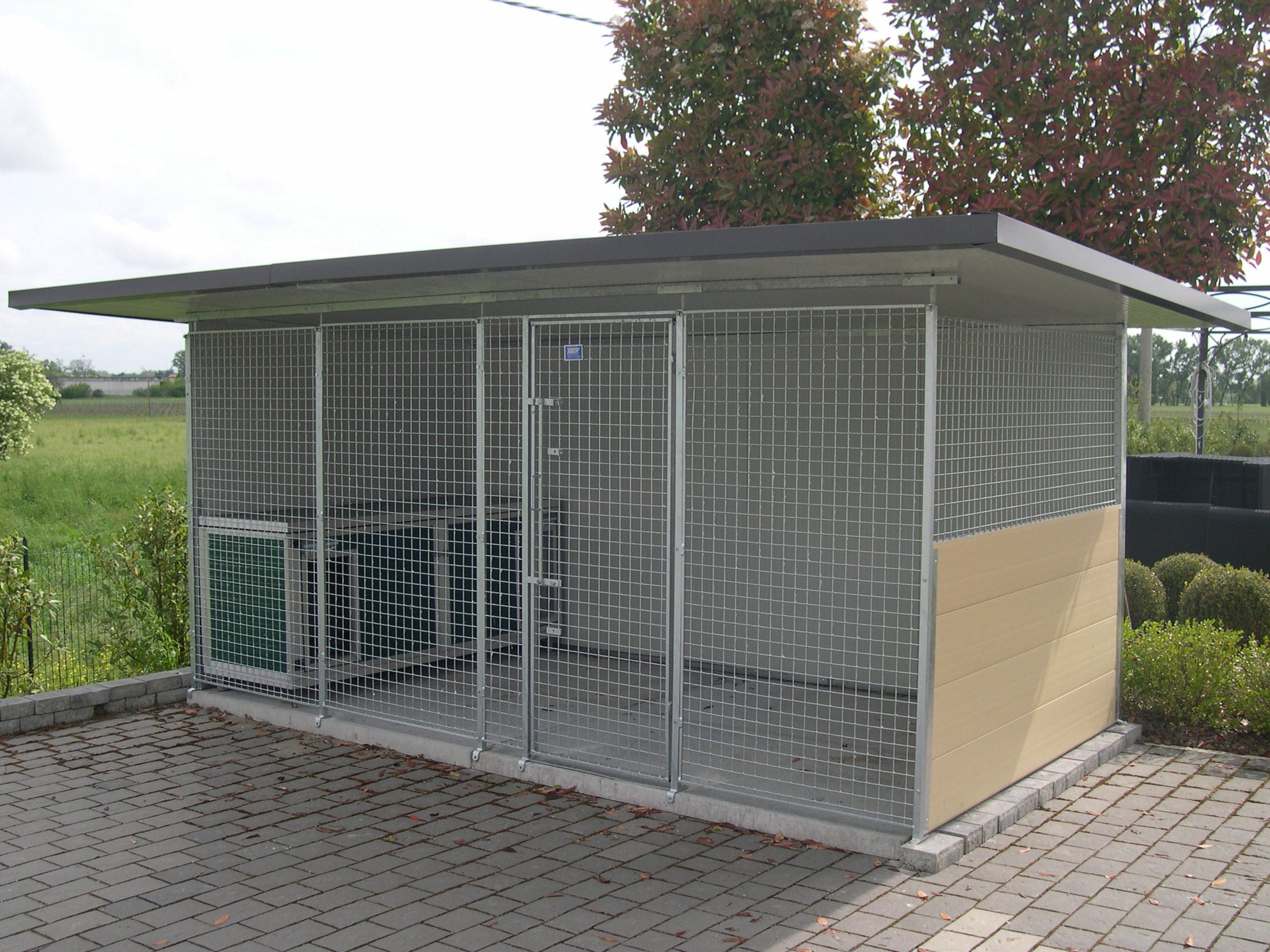 Retex - box per cani da cm. 400x200 h 190/180 la... | Facebook