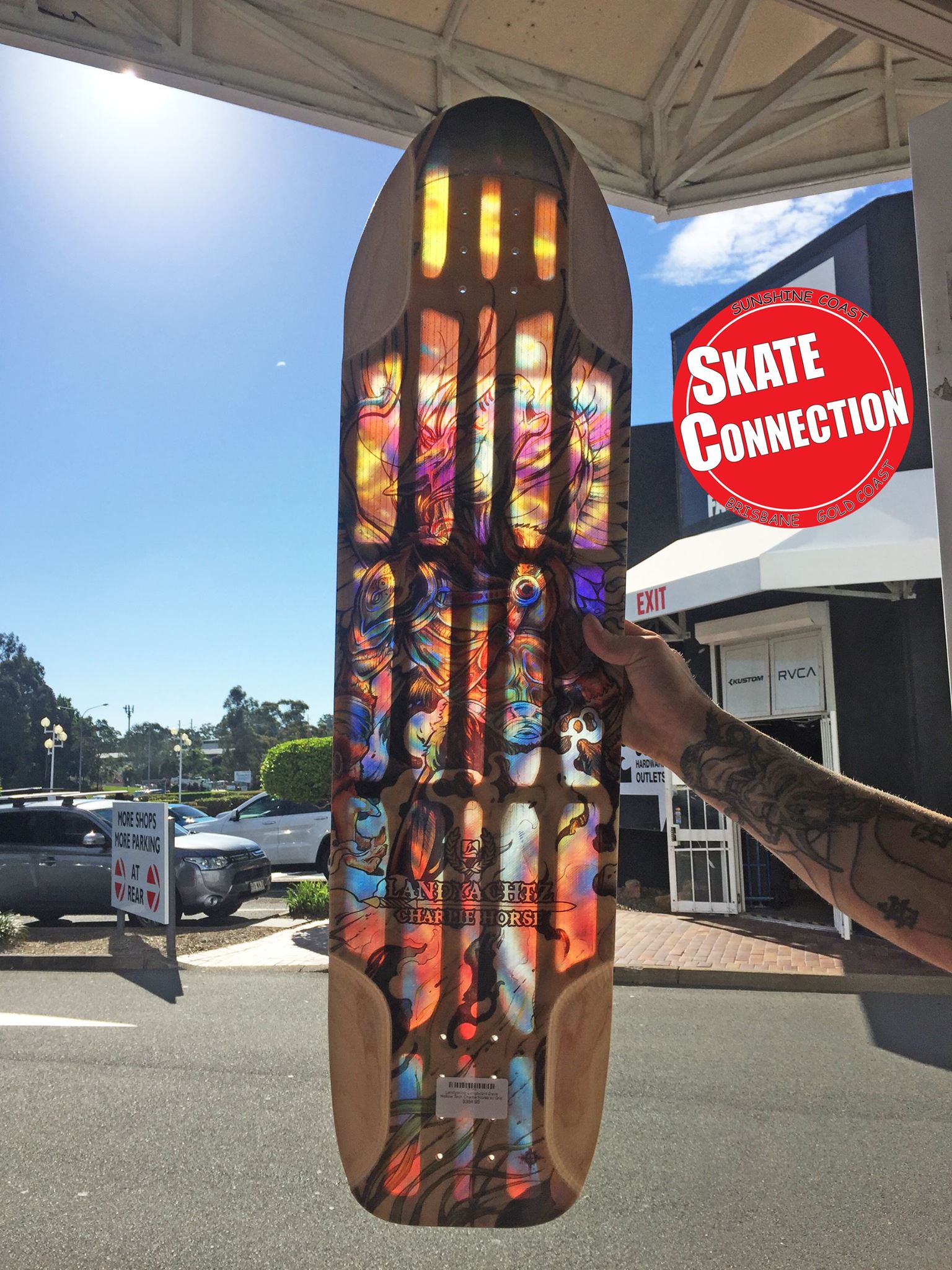 Brand new Landyachtz Charlie Horse Longboard Deck! Hold this 
