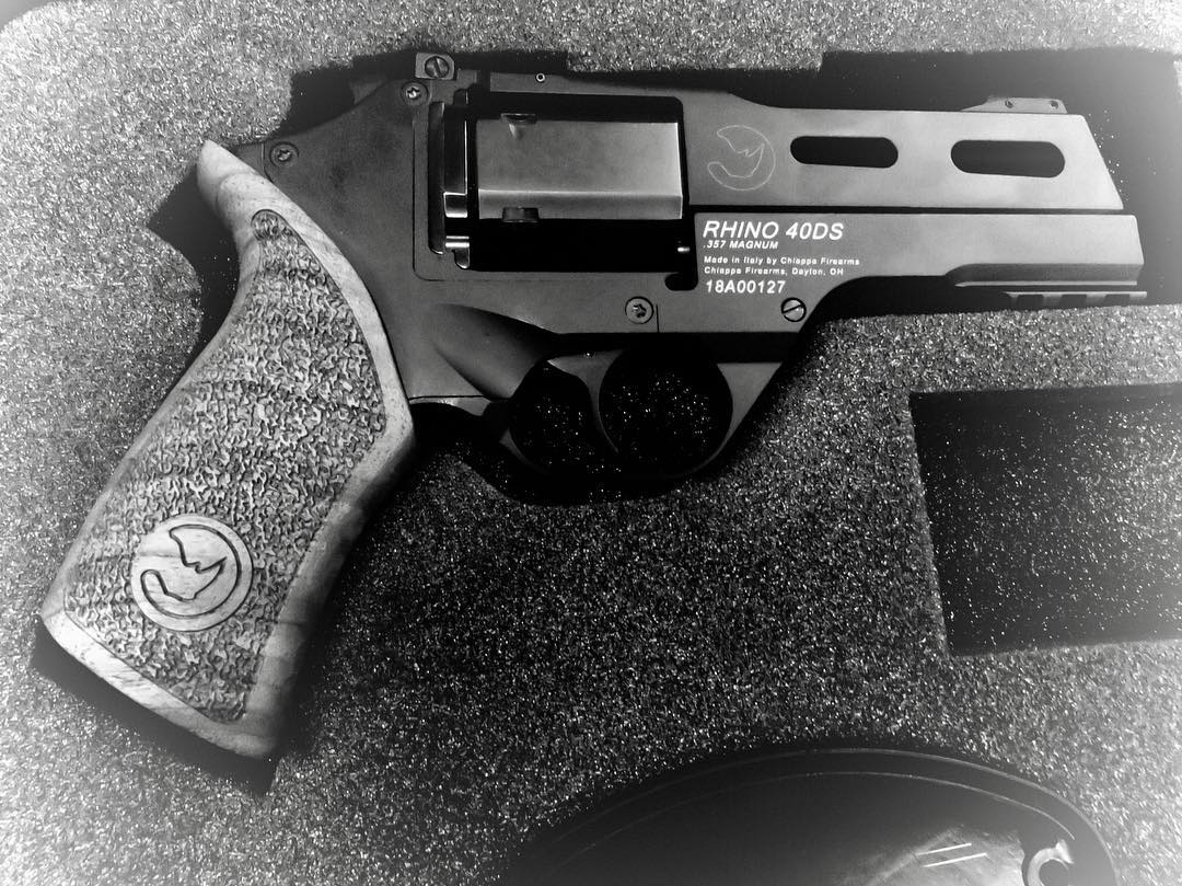 SWAT - The #bigboystoys 😎#RHINO #magnum357 #revolver @chiappafirearms ...