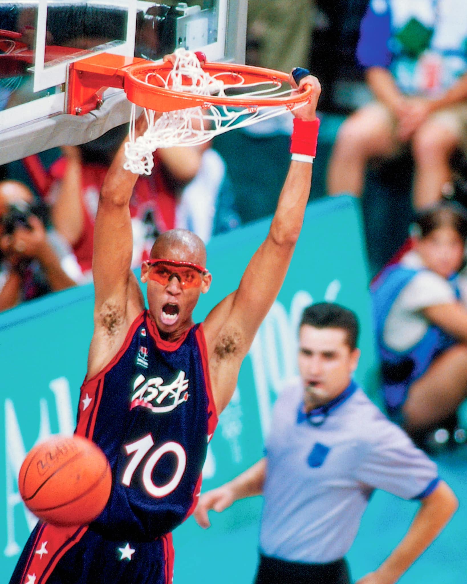 On this day in 1996, Reggie Miller and USA won it all in Atlanta ??