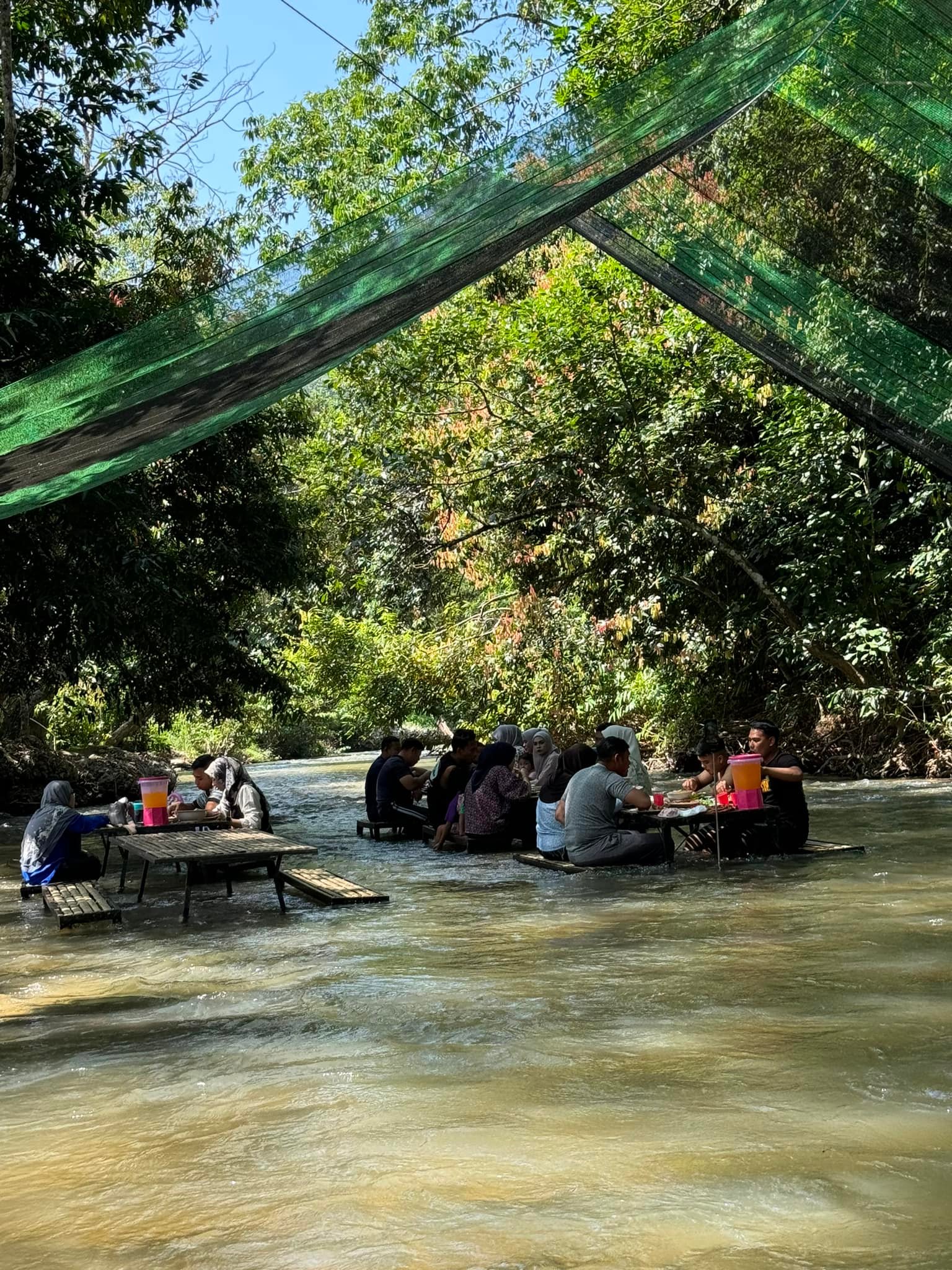 RIMBA CAFE KUALA KEDUA