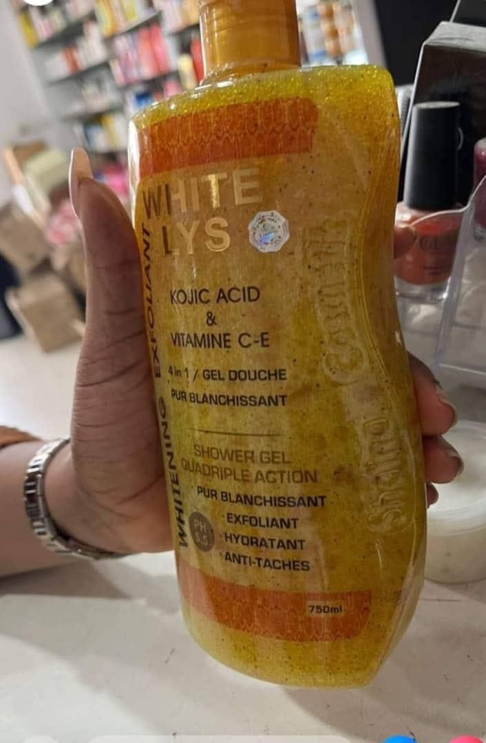 Duo Ultra Blanchissant : Gel Douche Exfoliant + Huile Pure - 1000 Ml + 100 Ml - Soin Éclat Et Taches