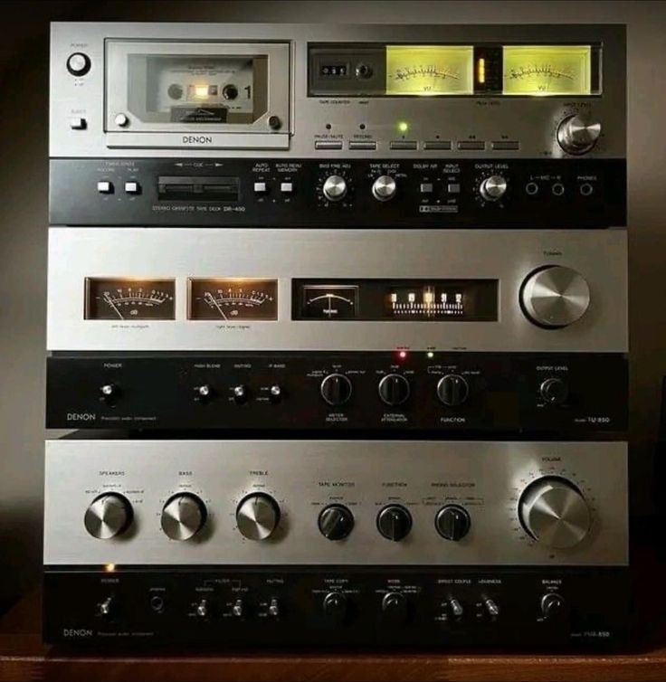 DENON DR-F8 (1981) Discover More: www.1001hifi.info/2024/03/denon