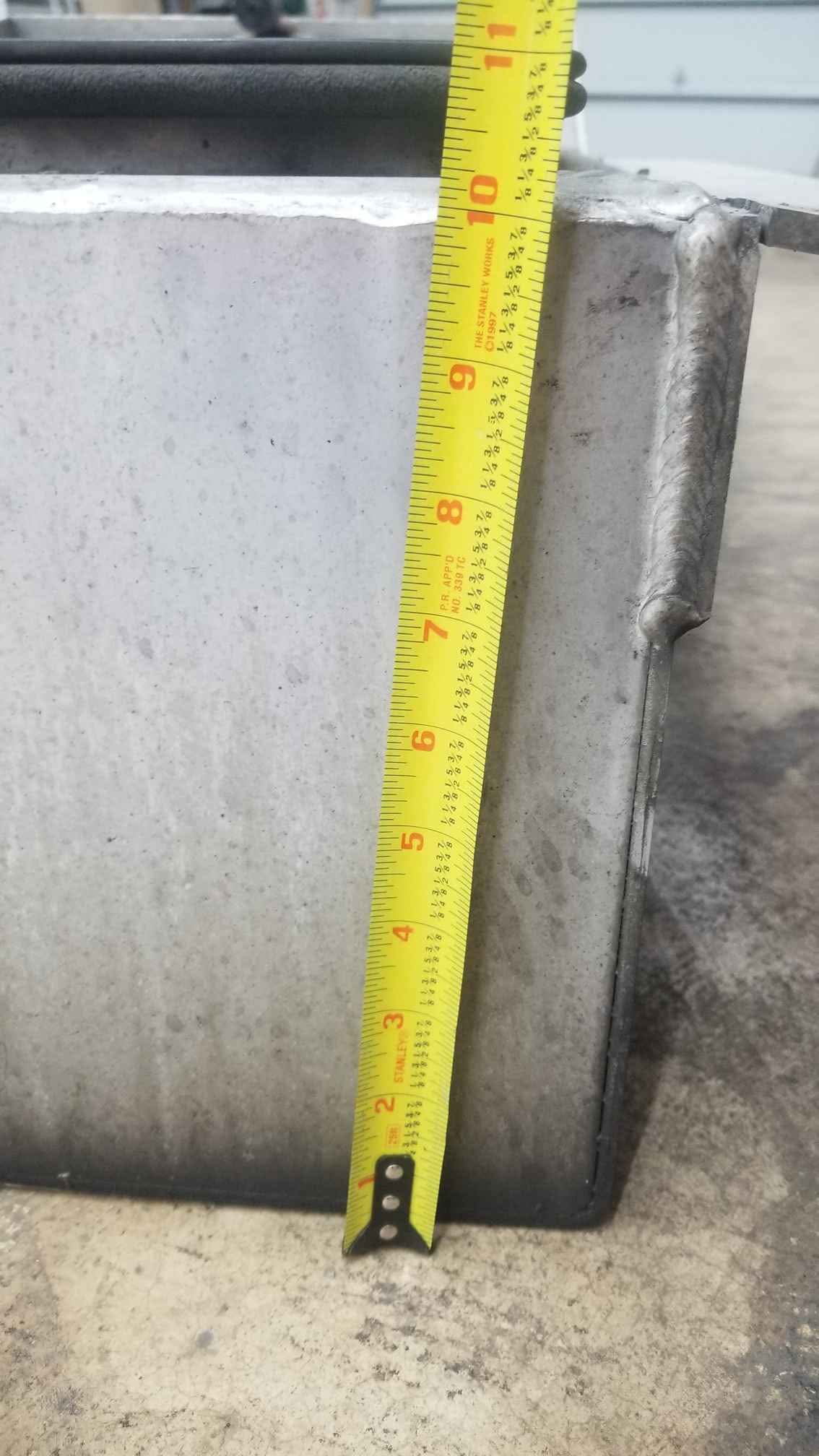Aluminum 2ft by 2ft in between frame rail semi truck tool box. - Tool ...