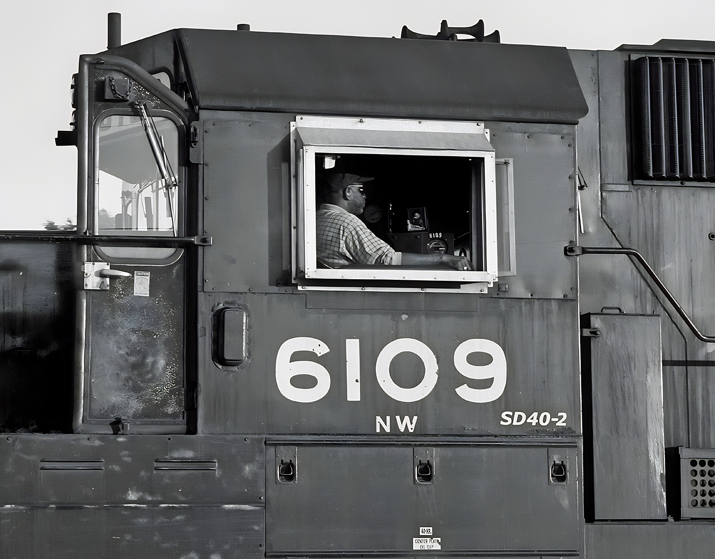 NS. 84 38 stamped on the electronics cover.