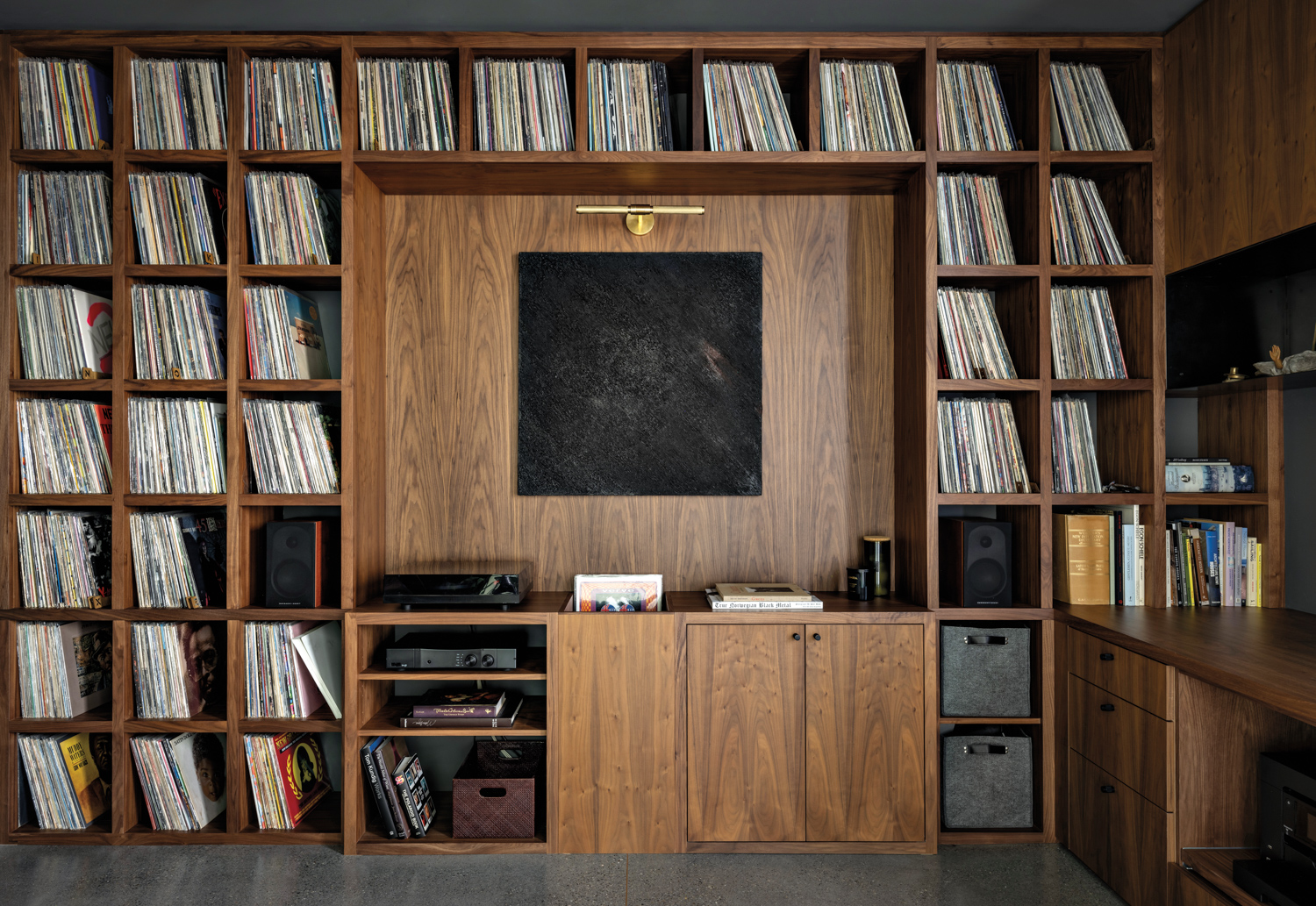 Luxe Interiors + Design