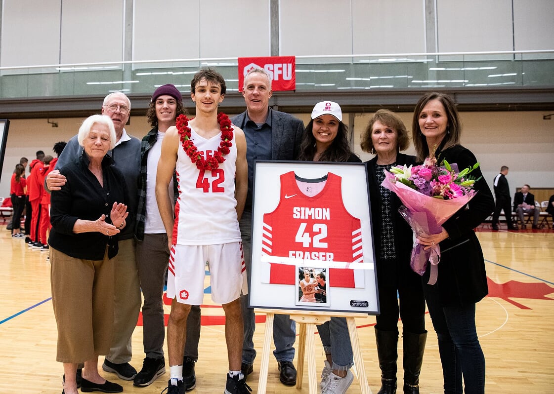 Simon Fraser... - Simon Fraser University Men's Basketball