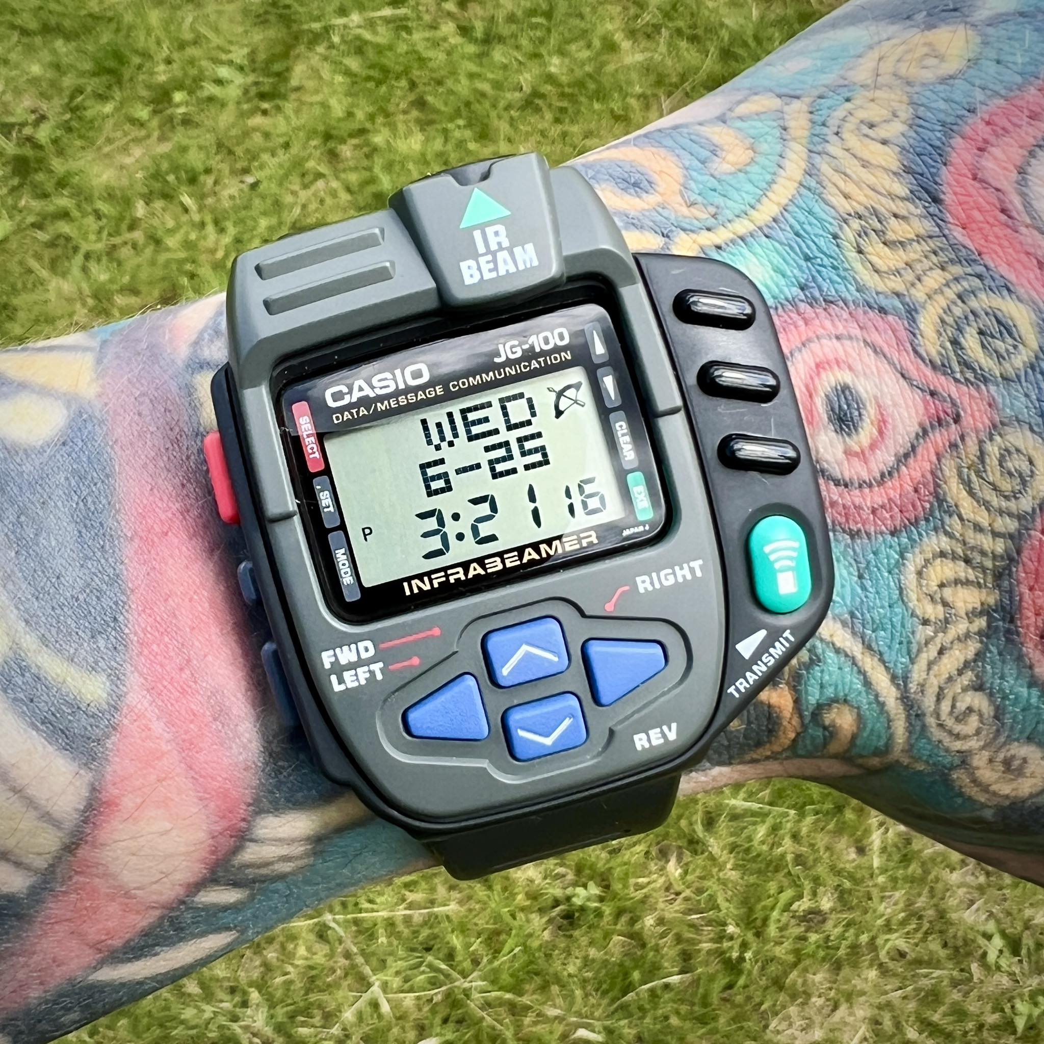 CASIO JG-200 (Super Cyber Cross) – 1995 Throwback! ⌚⚡ A true