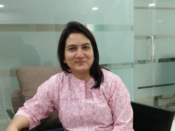 Dr Aparna More, Consultant Physician & Diabetologist