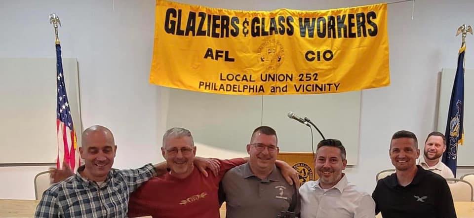 Glaziers Local 252 - Home